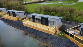 Malton Lake Lodge 2Beds Sleeps 4 Small Pets only